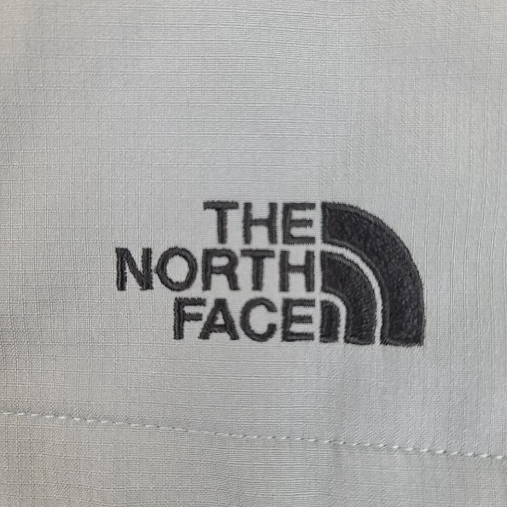 The North Face Men's Black Gray Castle‎ Rock Soft Shell Basic Vest Size L